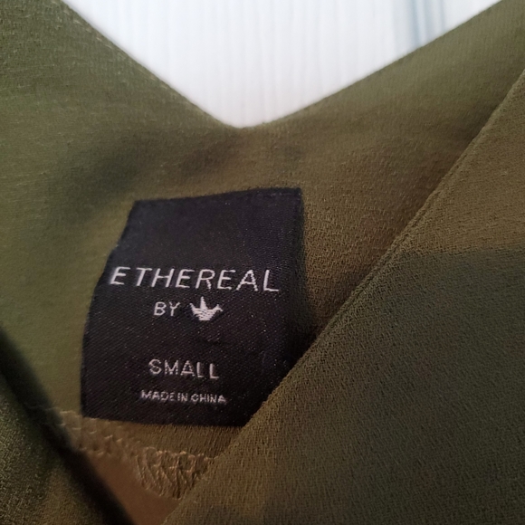 Asymetrical striped dress - Picture 4 of 5